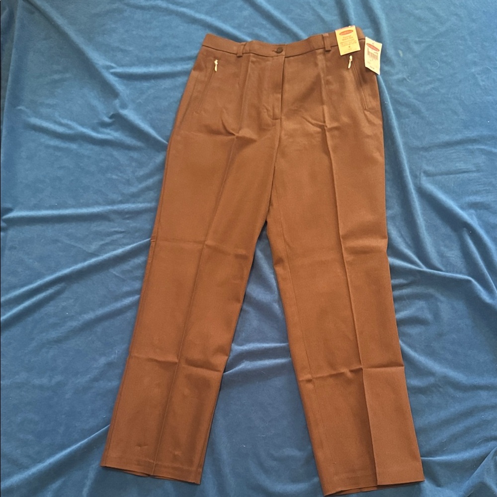 NWT northern reflections size 8 stretch, comfort above waist hazelnut Pants